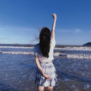 女的被操出水的视频
